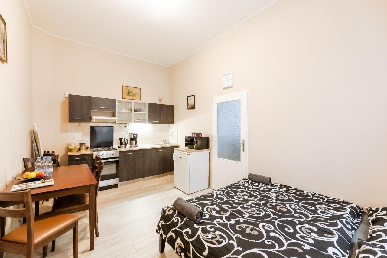 Apartman Letna Prag Eksteriør billede